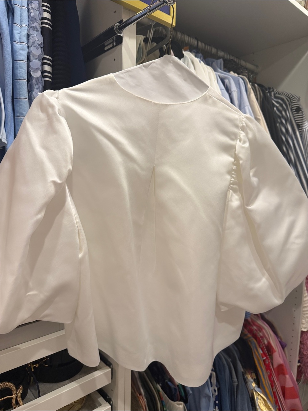 Women’s Cream Puff-Sleeve Blouse - Cream-satin